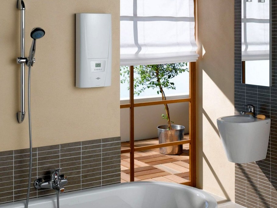 Проточный водонагреватель Electrolux Smartfix 2.0 TS (5,5 KW) - кран+душ