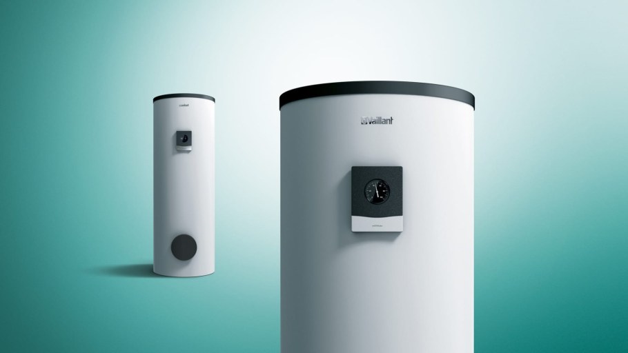 С какой стороны провод у проточного водонагревателя