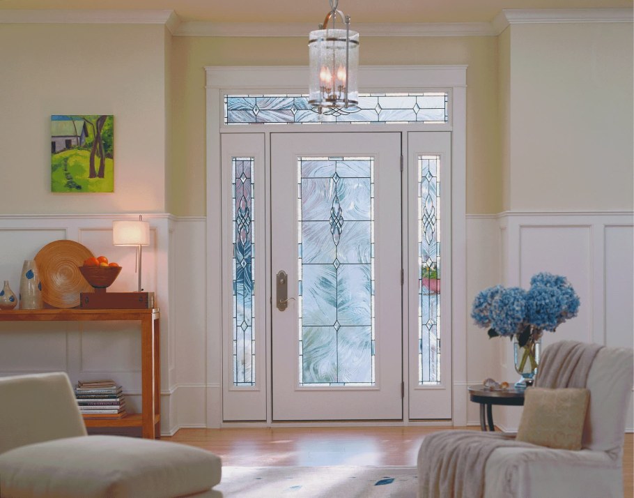 Пластиковые двери в интерьере