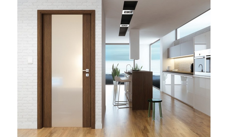 Пластиковые двери