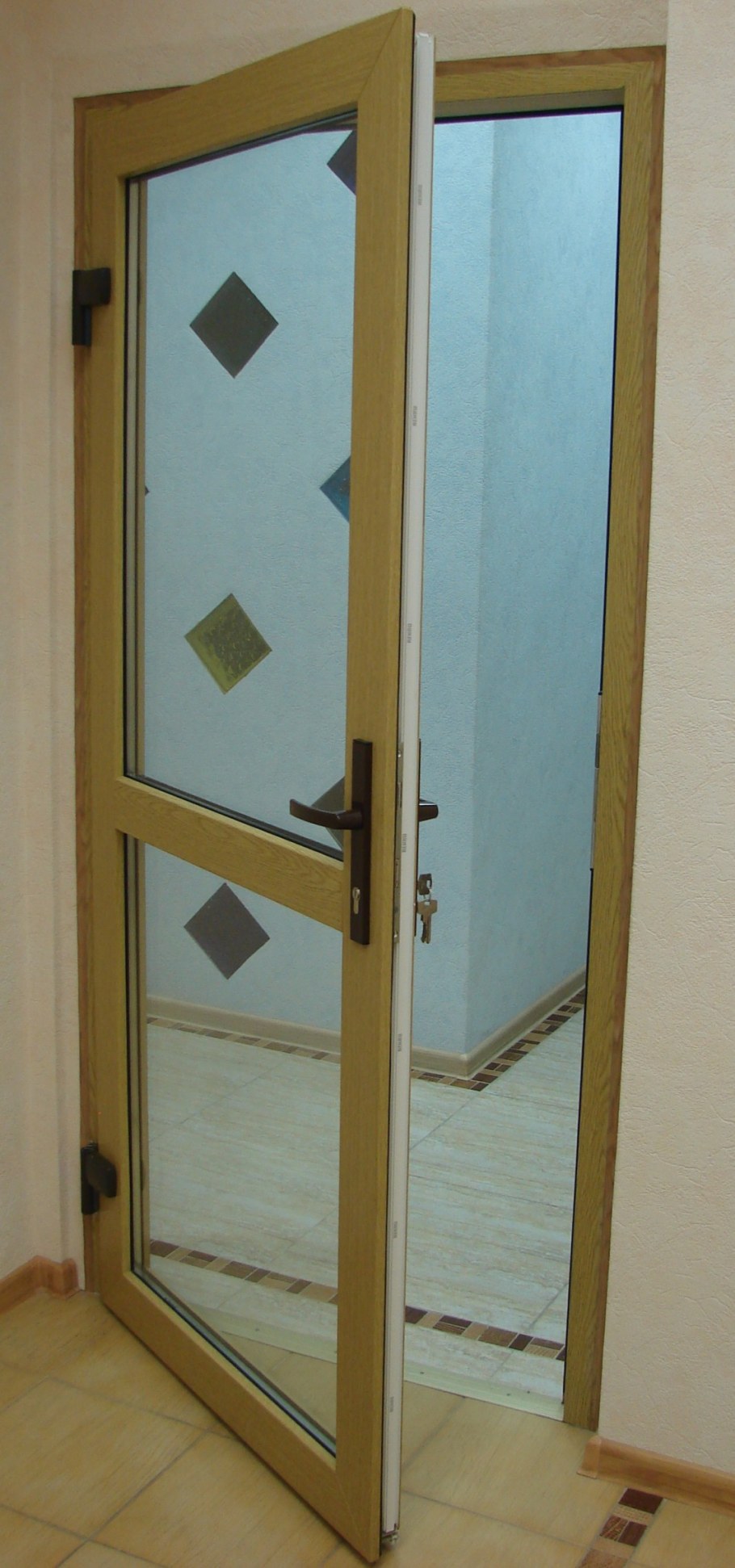 Двери межкомнатные филенчатые