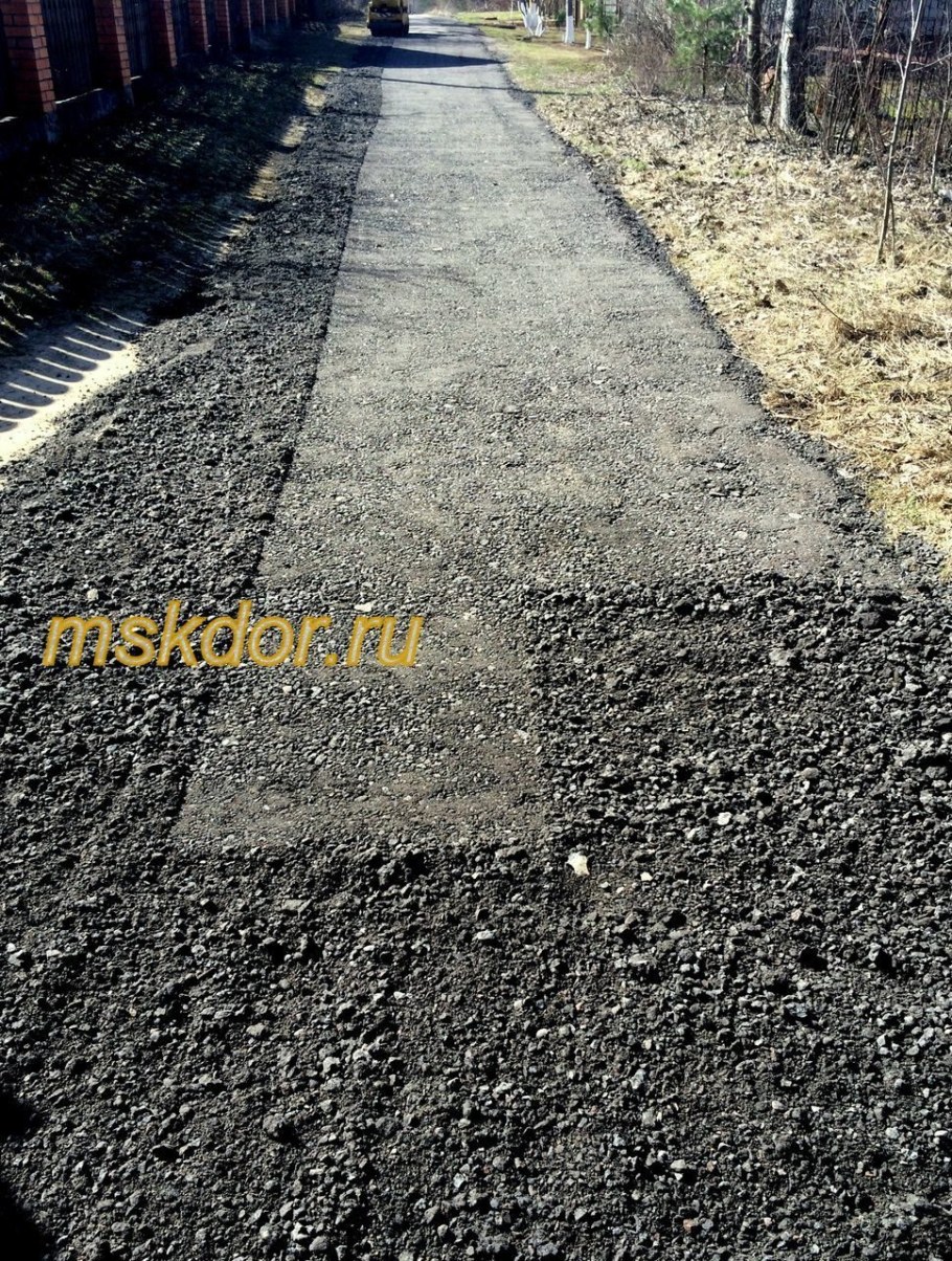 Отсыпка дороги асфальтной крошкой