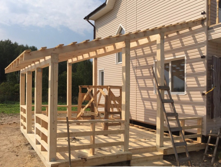 Каркасная веранда к дому