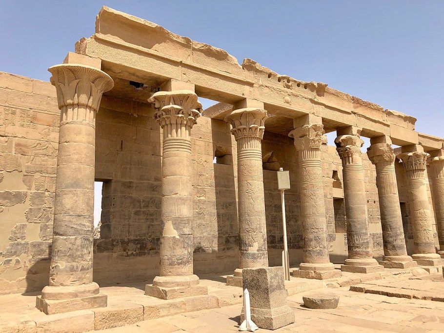 Колоннада Египет