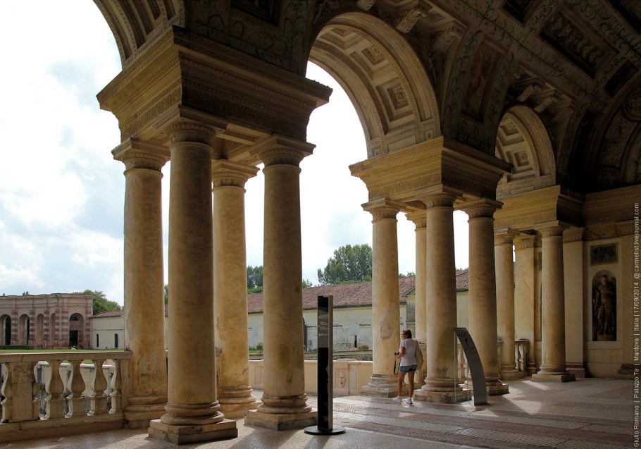 Древний Рим колоннада