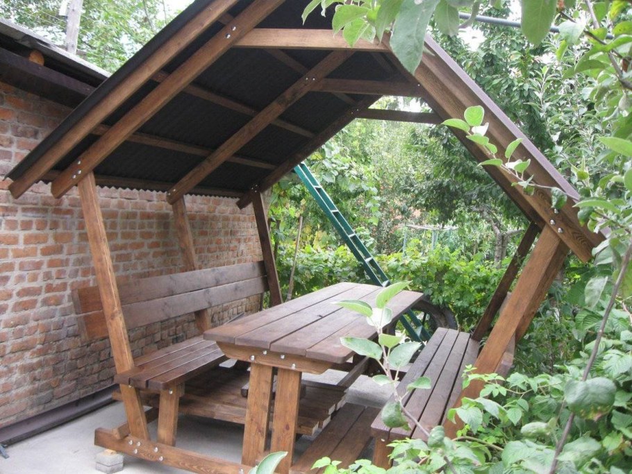 Беседка из березы