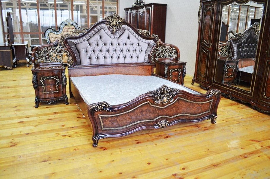 Спальный гарнитур Энрике фабрика Эра