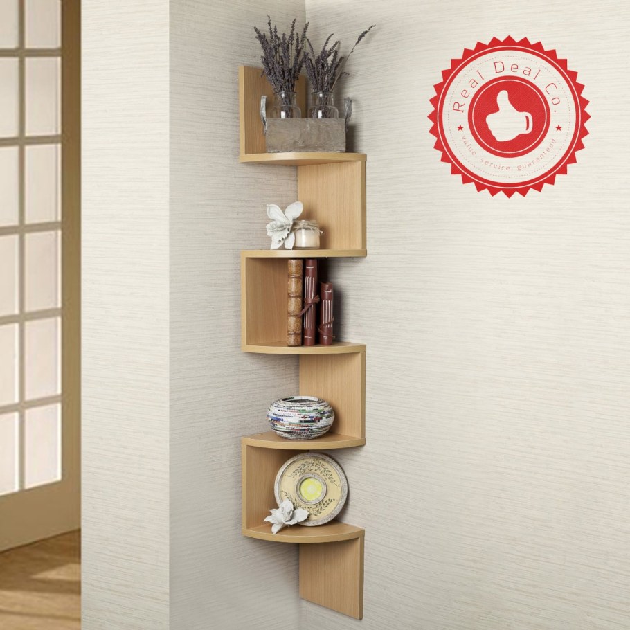 Угловой стеллаж в туалет