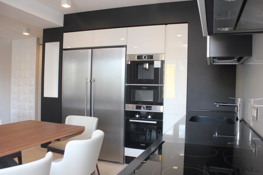 Мансардные натяжные потолки