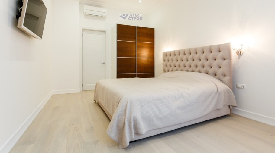 Голубая спальня