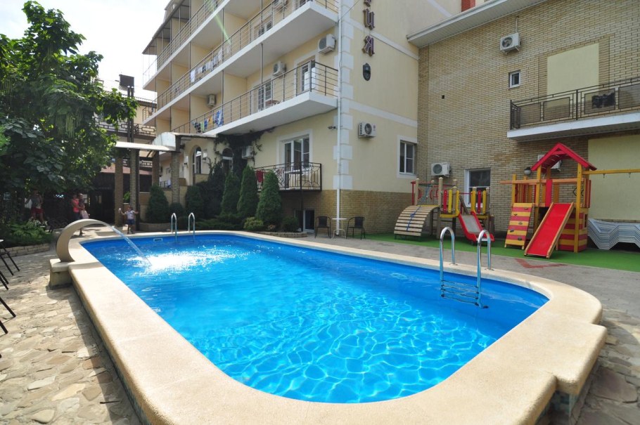 Парк-отель «Песочная бухта» 4 * Севастополь