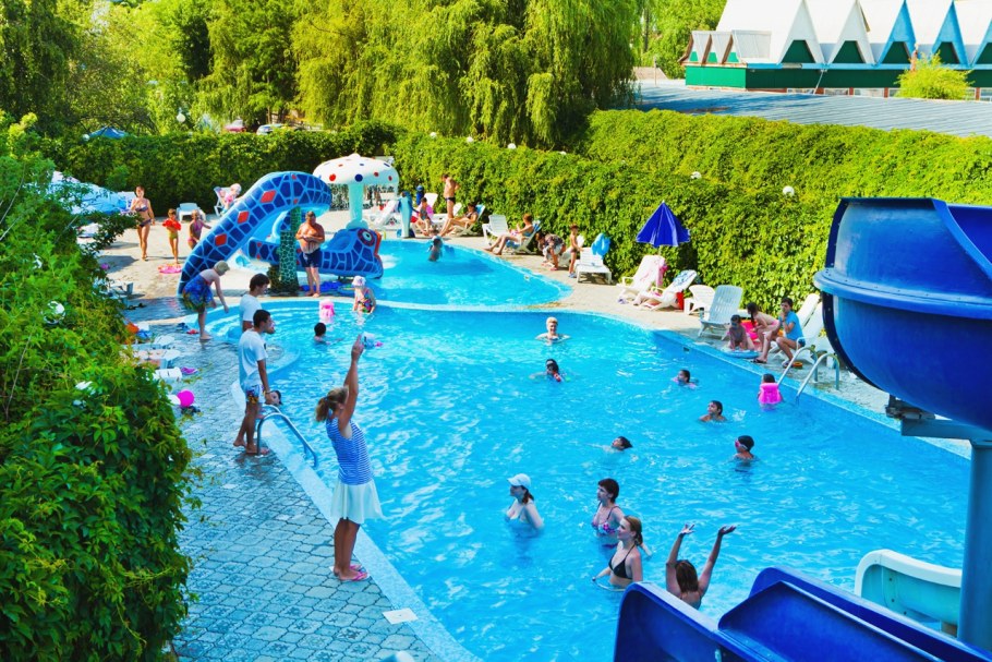 Метрополь Геленджик бассейн