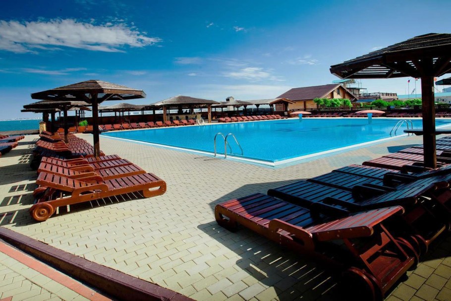 Санаторий Надежда Анапа бассейн