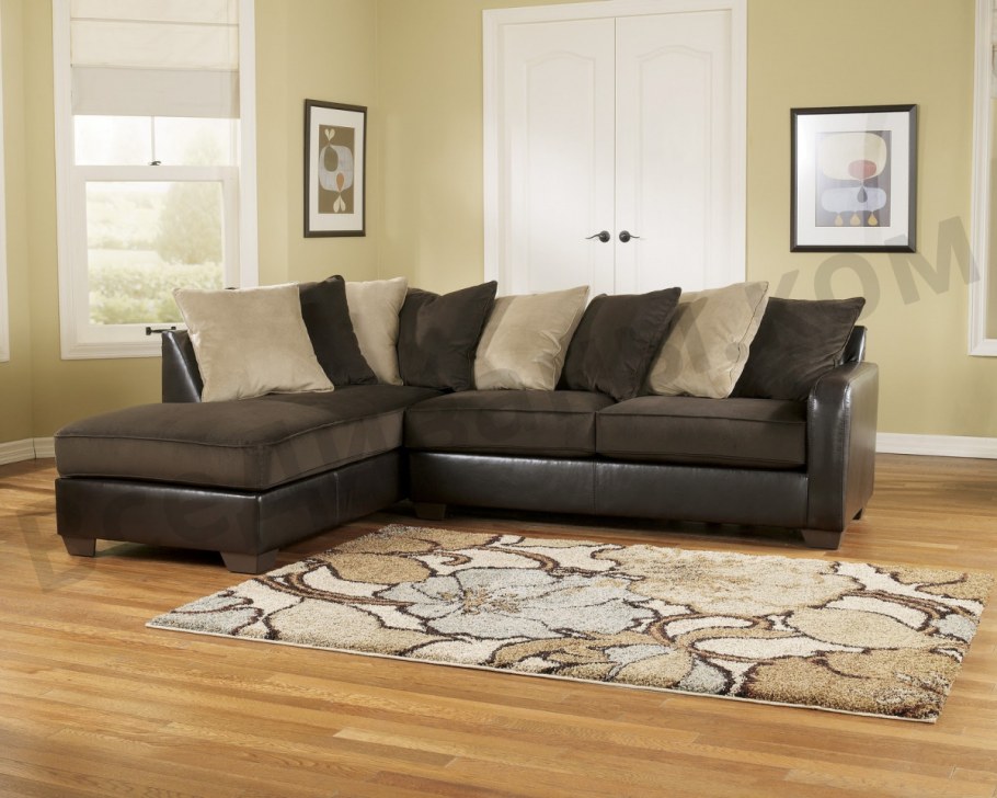 Ковер для углового дивана