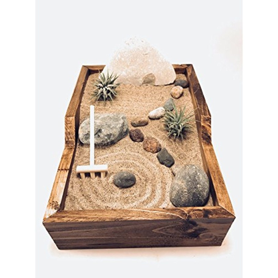 Японский садик с песком