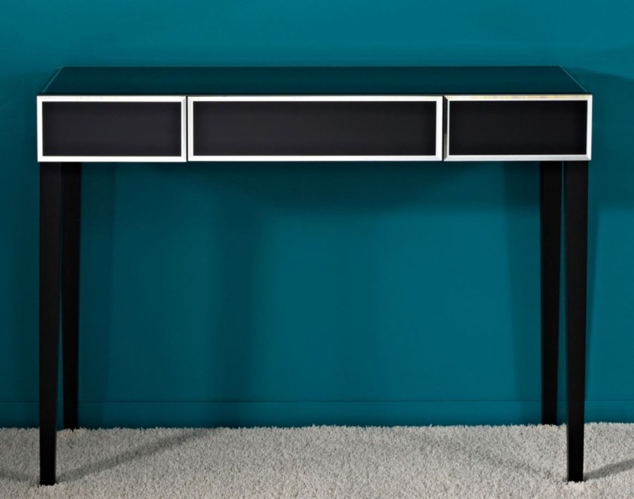 Консоль зеленая