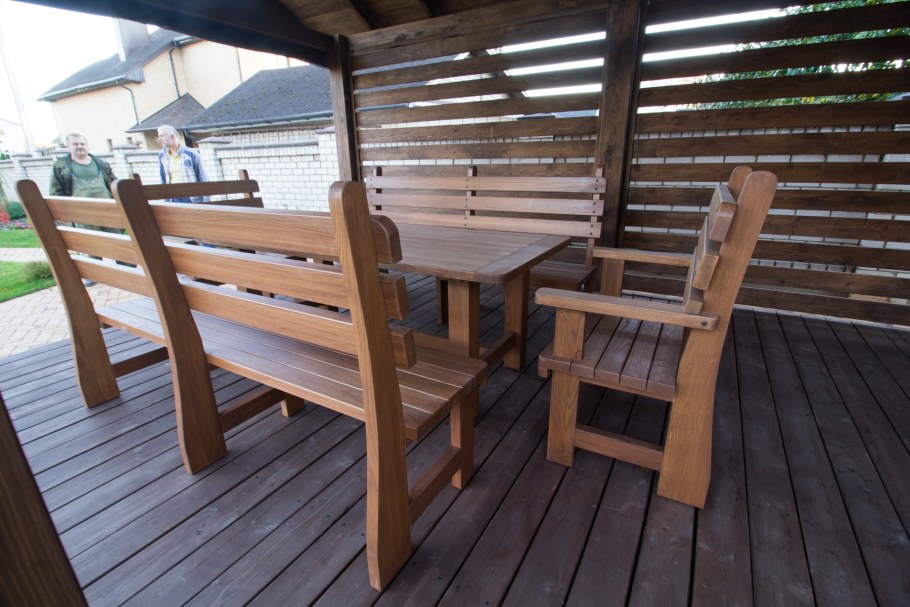 Скамейка в беседку