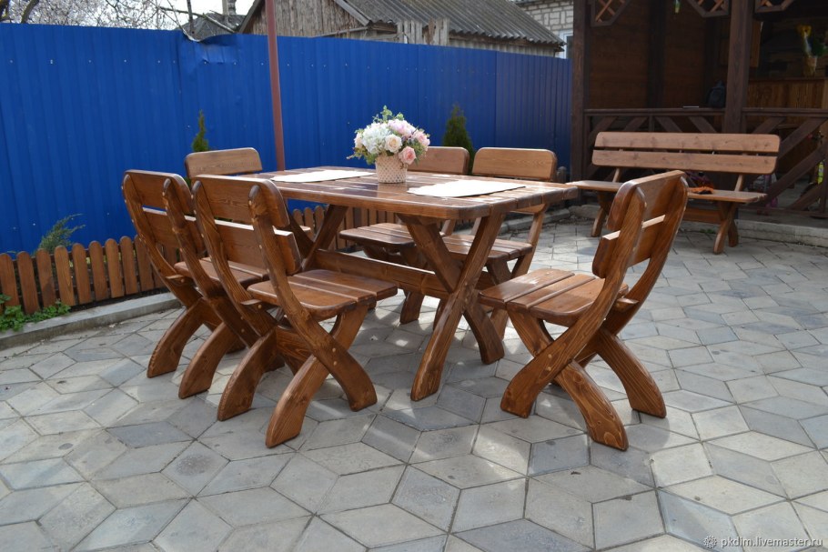 Деревянная мебель