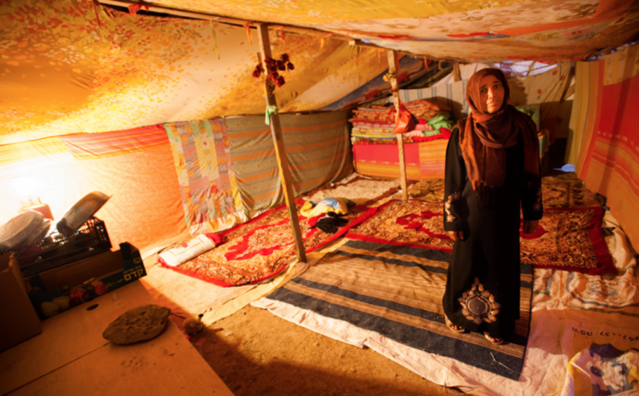 Фелидж жилище бедуинов внутри