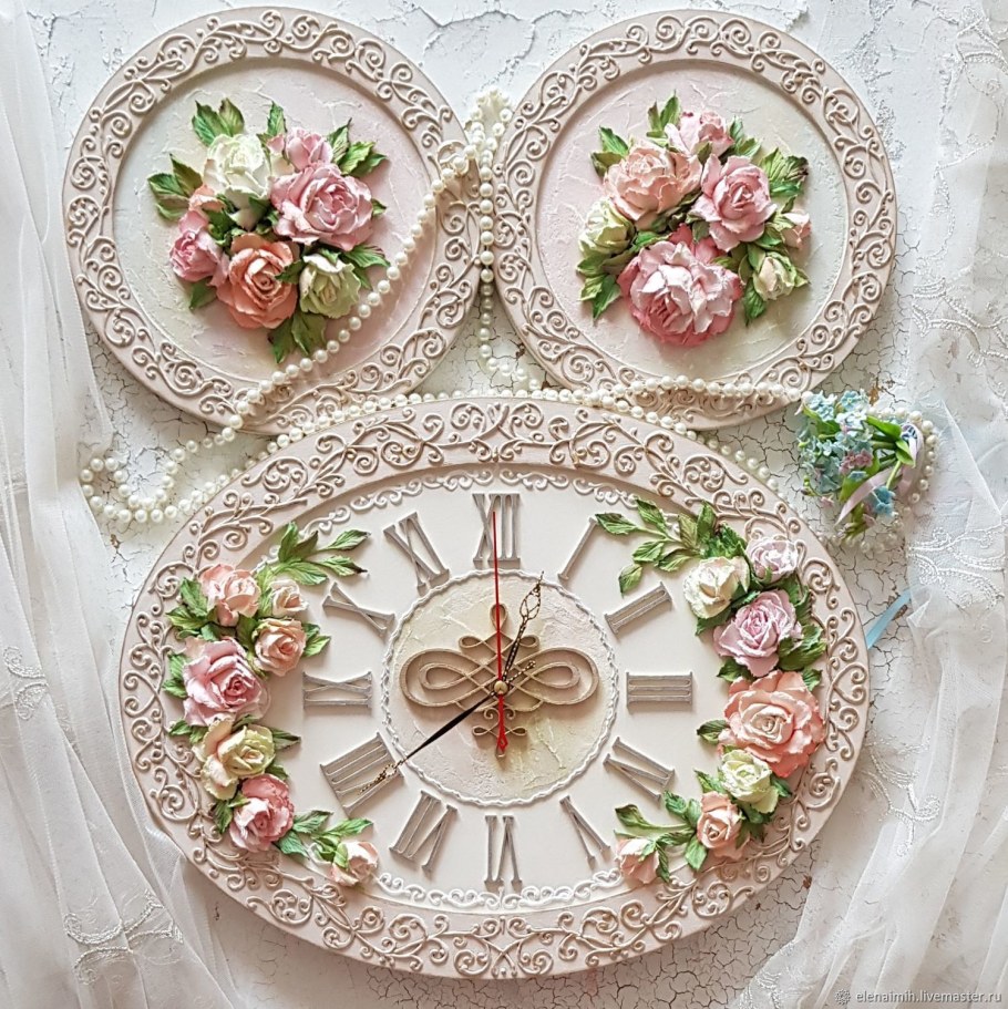 Настенные часы в прованском стиле