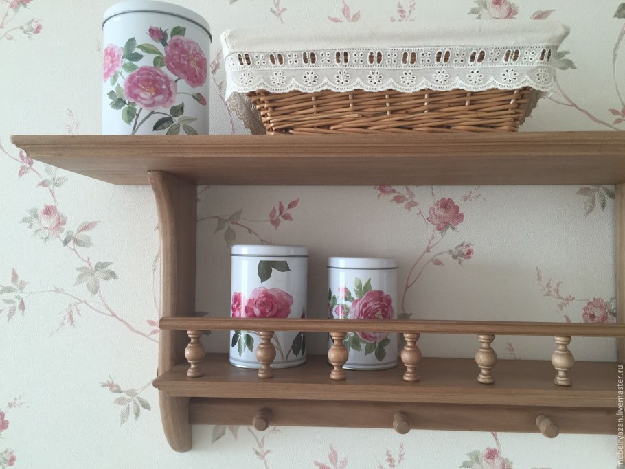 Навесные полочки для кухни