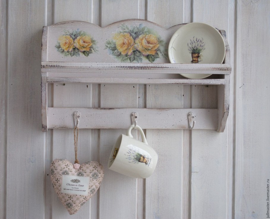 Декупаж кухонных полочек