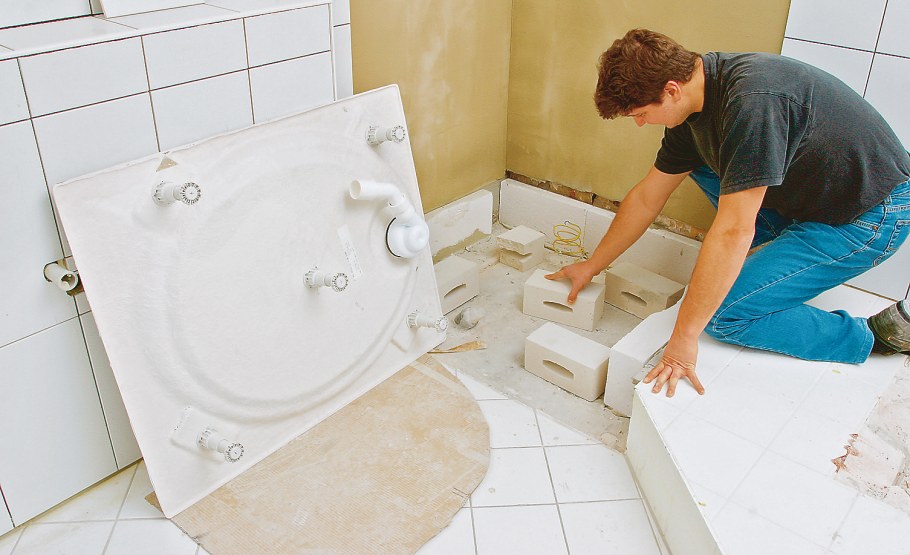 Монтаж душевого поддона