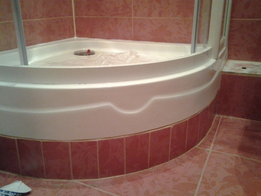 Душевой поддон монтаж на кирпичах