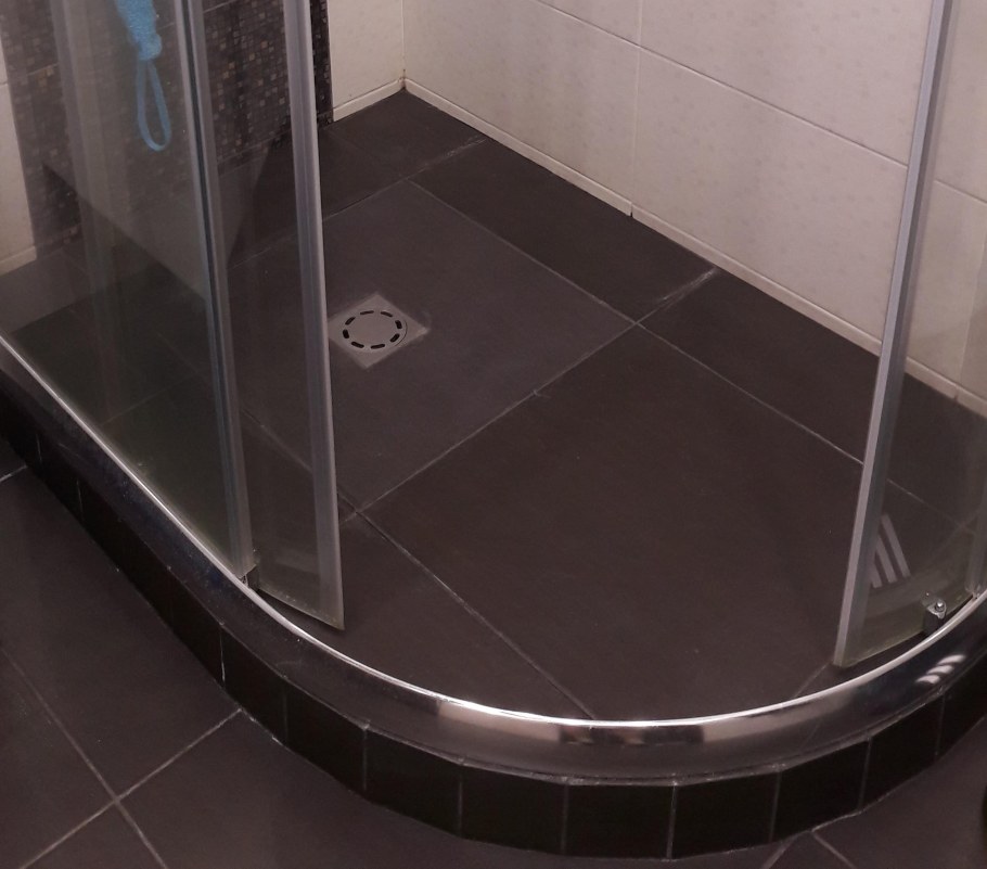 Душевой уголок трапеция без поддона-Нирвана