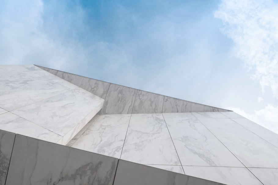 Мраморный дворец колонны пилястры