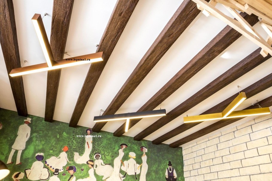 Декор потолочной балки