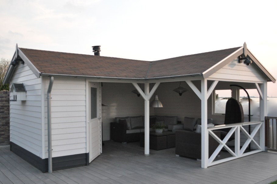 Хозблок с беседкой