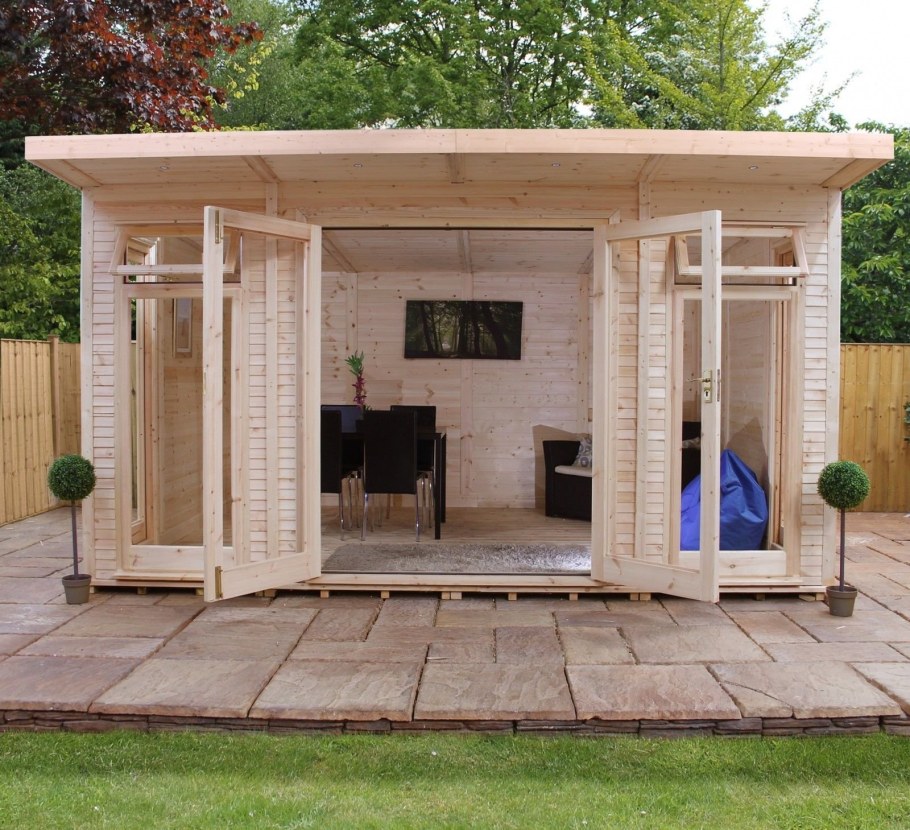 Хозблок с навесом