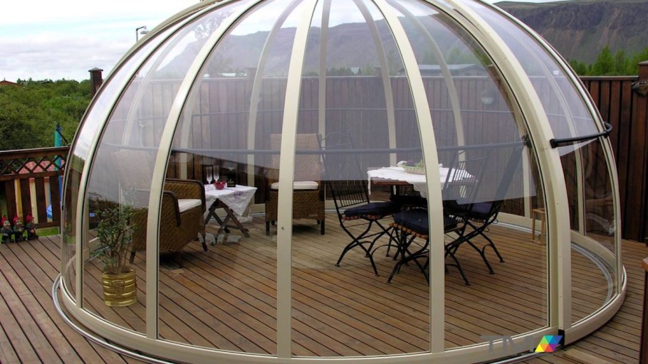 Стеклянная купольная беседка