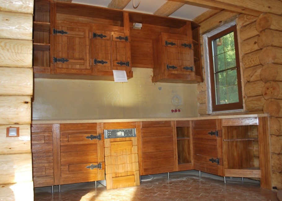 Кухонный гарнитур из вагонки