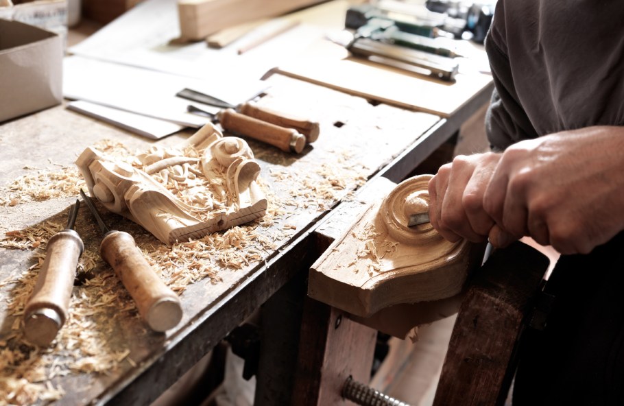 Мастер Краснодеревщик