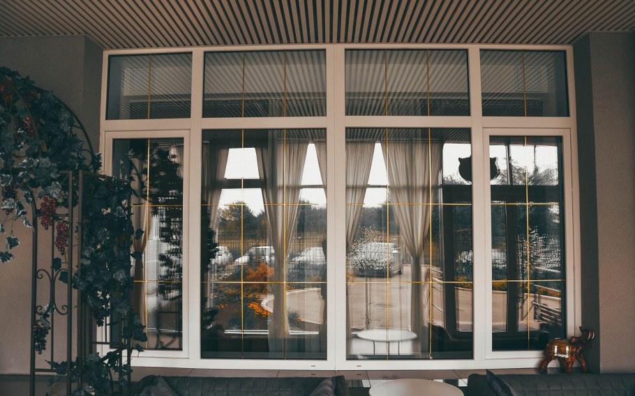 Панорамные окна с раскладкой