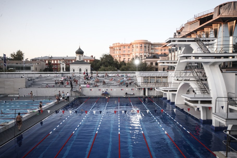 Бассейн Чайка парк культуры