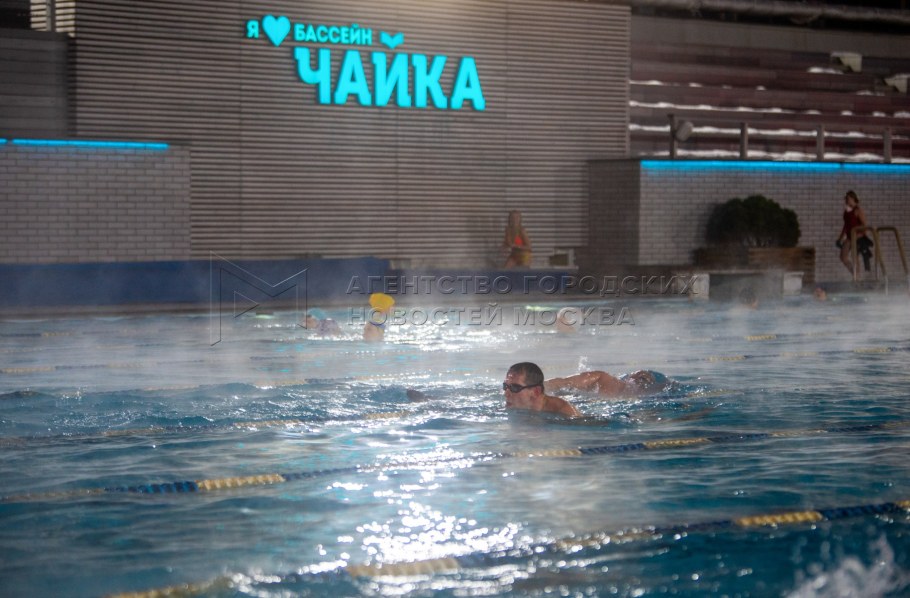 Строгинская Пойма бассейн