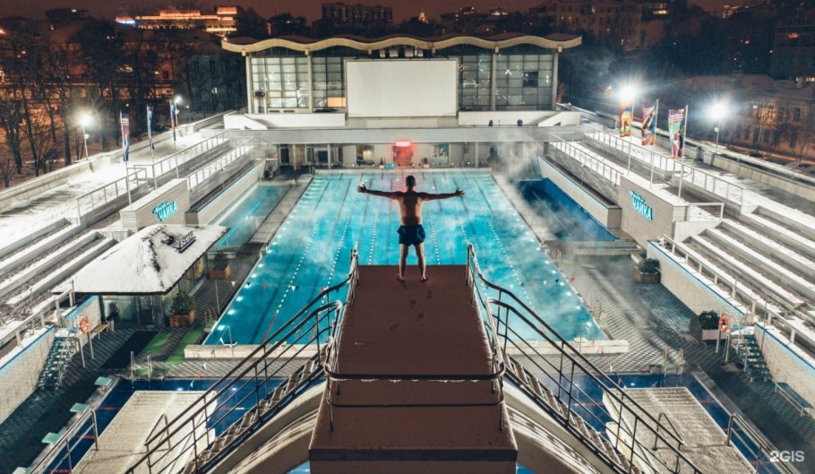 Турчанинов переулок бассейн Чайка в Москве