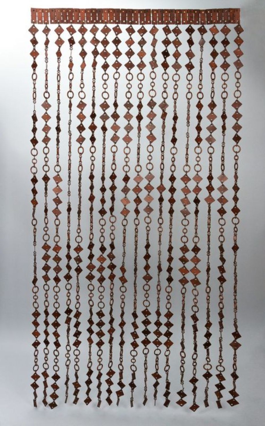 Шторы-висюльки на дверной проём