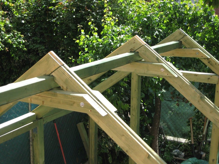 Стропильная система двухскатной крыши беседки