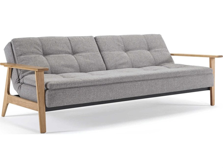 Диван на деревянных ножках