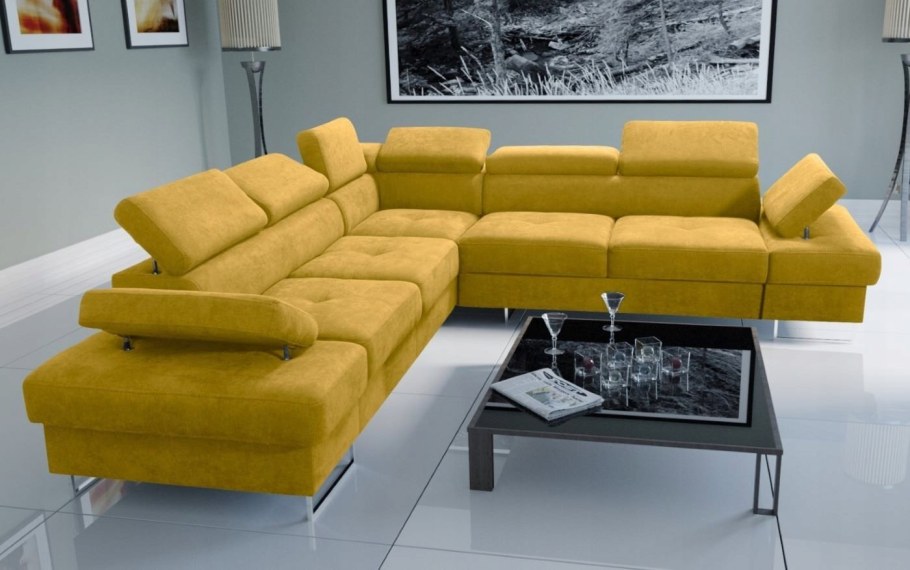 Большой угловой диван для гостиной