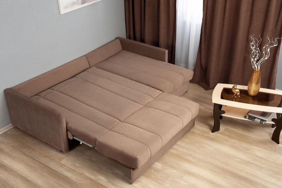 Диван Доминик бежевый