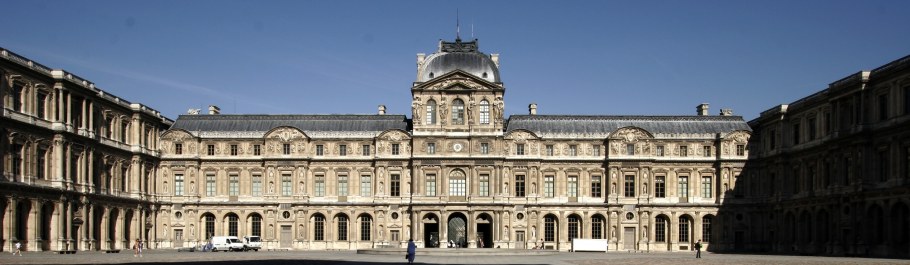 Лувр Восточный фасад