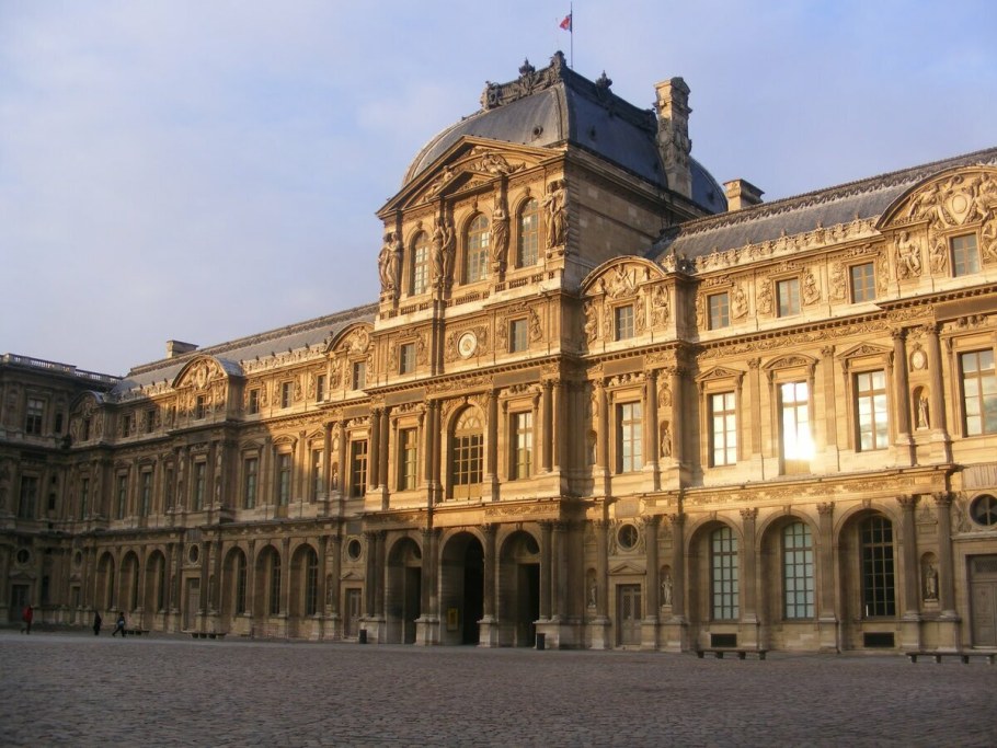 Лувр крыло Сюлли