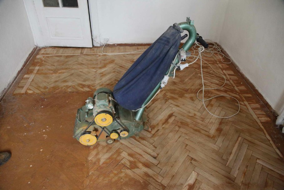 Шлифмашина паркетная циклевочная