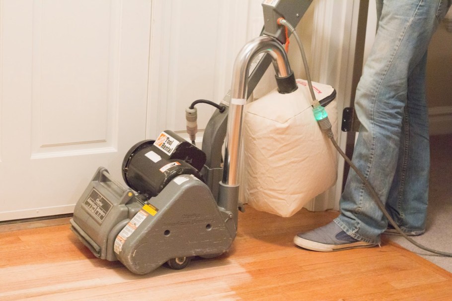 Машинка для циклевания паркета