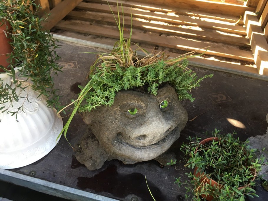 Садовые фигуры из цемента